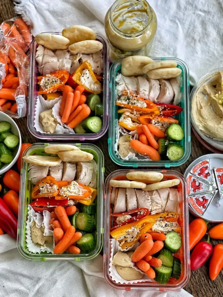 Stackable & Simple: Mason Jar Salads and Wraps for Healthy Dinner